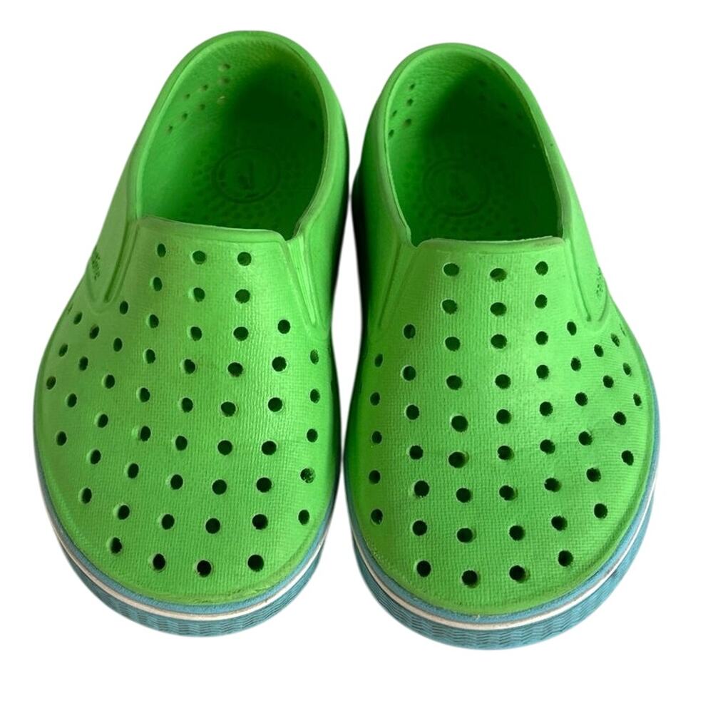 Native Jefferson Slip On Waterproof Toddlers Sneakers Lime Green Size 7